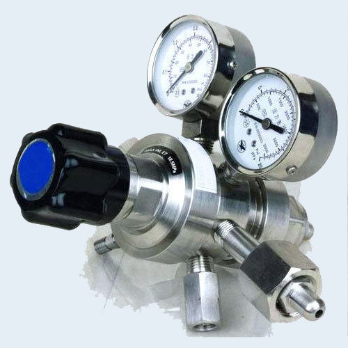 double stage pressure regulator